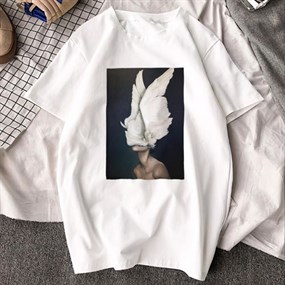 Surreal Feather Artwork T-shirt / XL