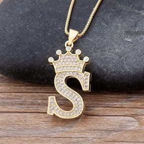Luxury Alphabet Necklace "S"