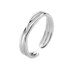 Intertwined Ring - silver